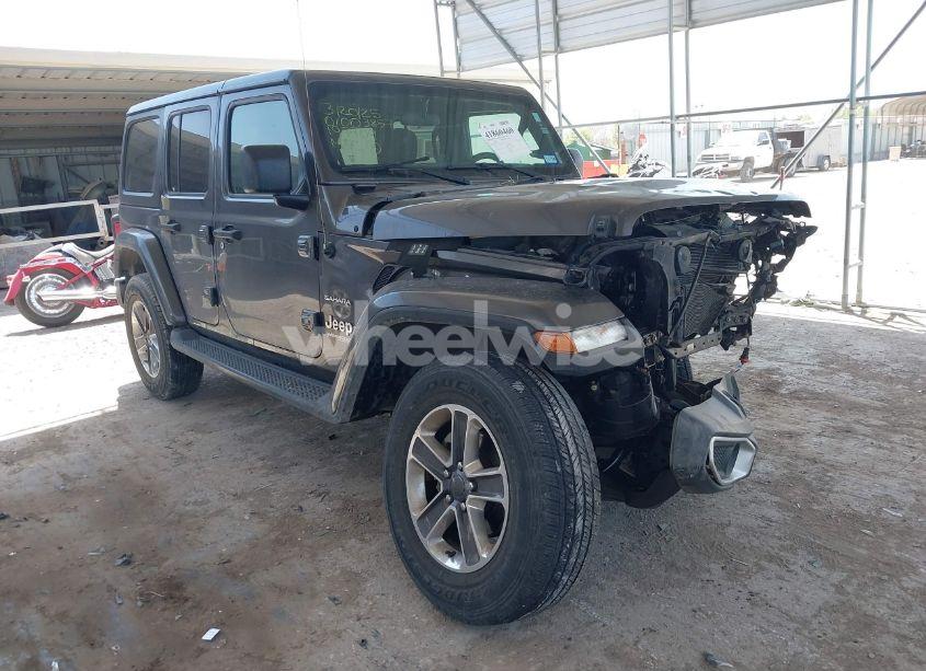 2020 Jeep Wrangler UNLIMITED SAHARA 4X4 (VIN 1C4HJXEN7LW197909) main photo