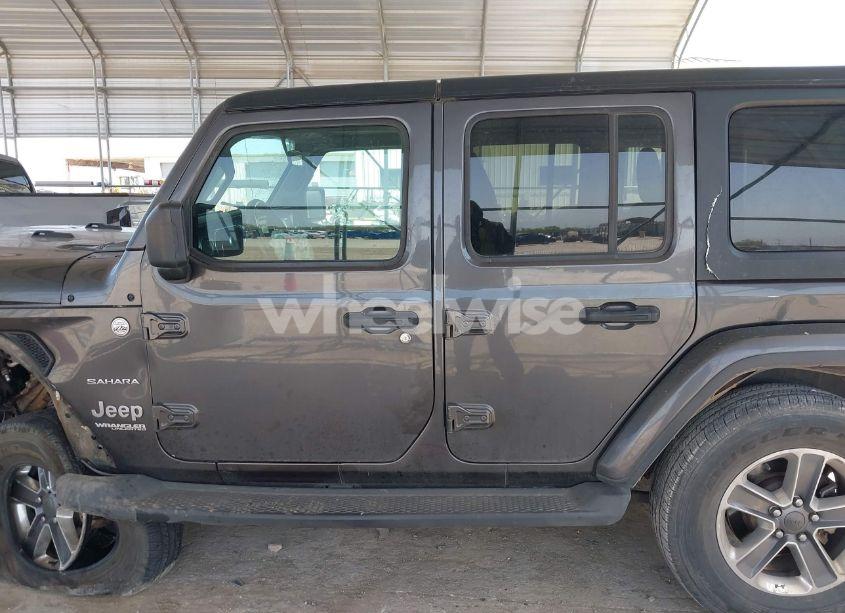 Photo 15 of 2020 Jeep Wrangler UNLIMITED SAHARA 4X4 (VIN 1C4HJXEN7LW197909)