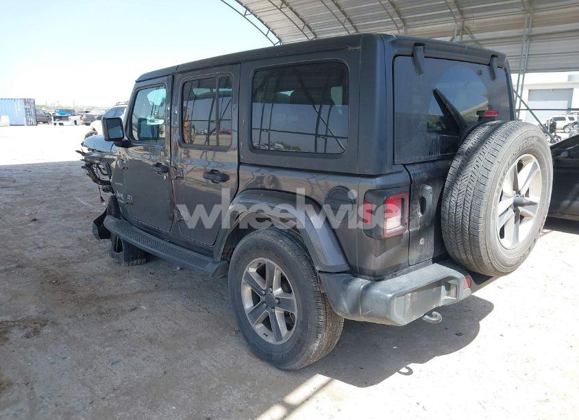 Photo 3 of 2020 Jeep Wrangler UNLIMITED SAHARA 4X4 (VIN 1C4HJXEN7LW197909)