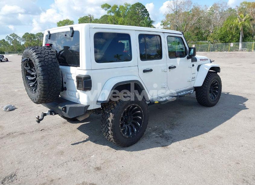 Photo 4 of 2020 Jeep Wrangler UNLIMITED SAHARA 4X4 (VIN 1C4HJXEN7LW213459)