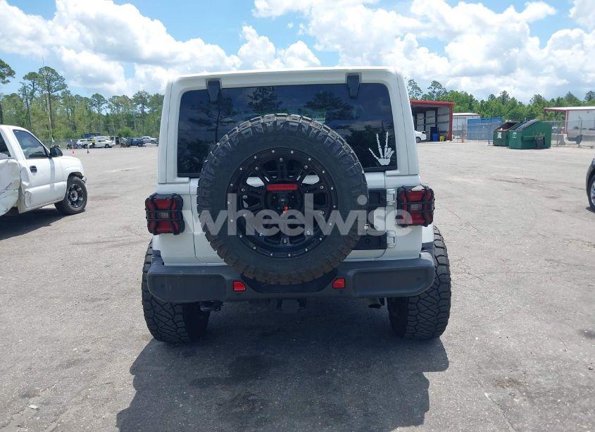 Photo 16 of 2021 Jeep Wrangler UNLIMITED SAHARA 4X4 (VIN 1C4HJXEN7MW518395)