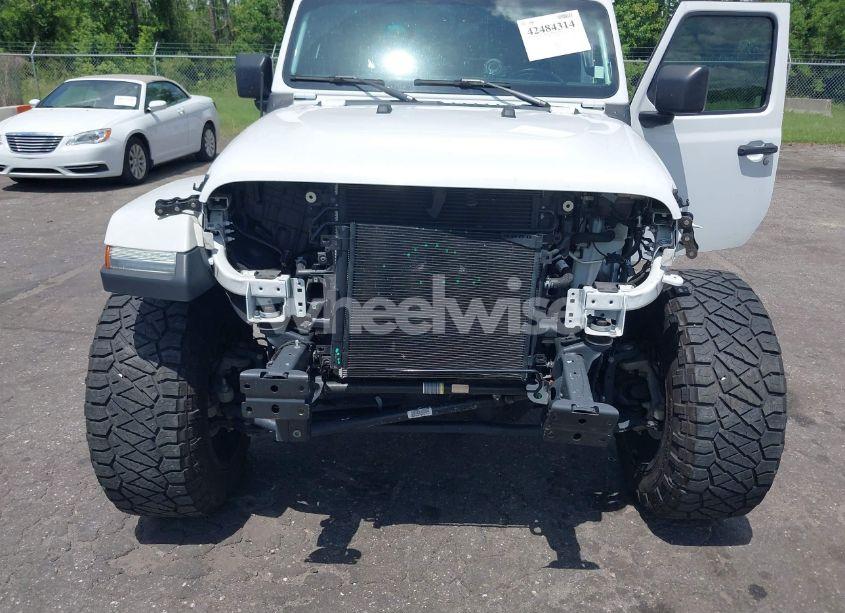 Photo 6 of 2021 Jeep Wrangler UNLIMITED SAHARA 4X4 (VIN 1C4HJXEN7MW518395)