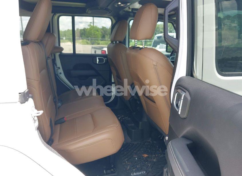 Photo 8 of 2021 Jeep Wrangler UNLIMITED SAHARA 4X4 (VIN 1C4HJXEN7MW518395)