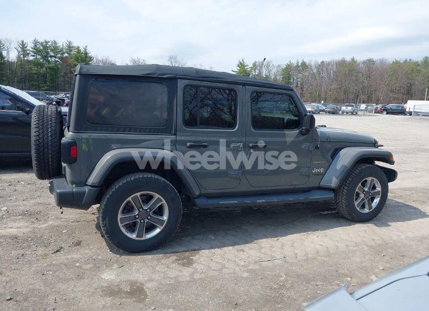 Photo 13 of 2018 Jeep Wrangler UNLIMITED SAHARA 4X4 (VIN 1C4HJXEN8JW329816)