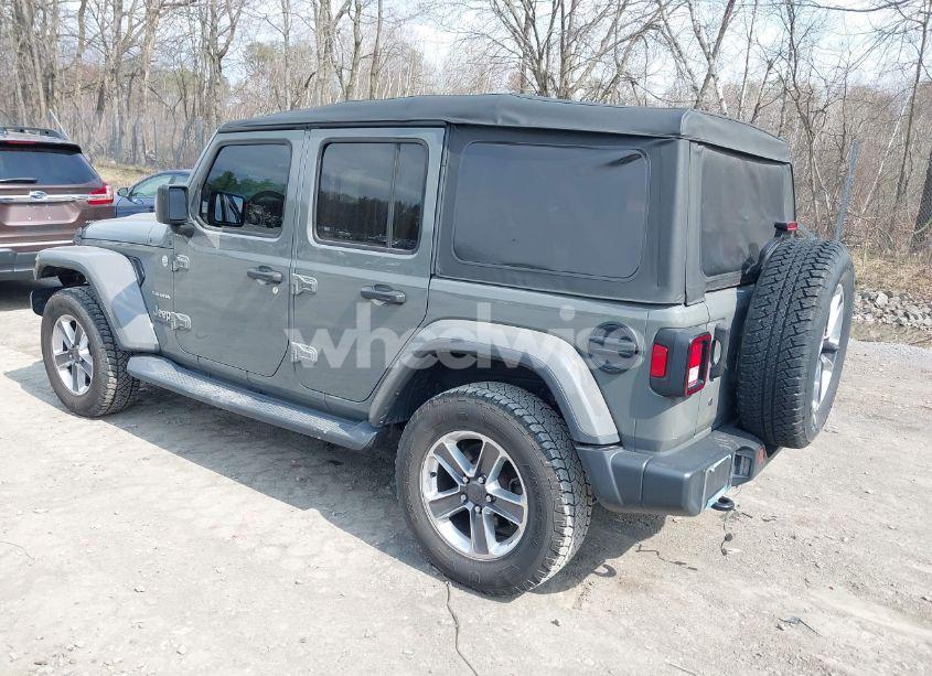 Photo 3 of 2018 Jeep Wrangler UNLIMITED SAHARA 4X4 (VIN 1C4HJXEN8JW329816)