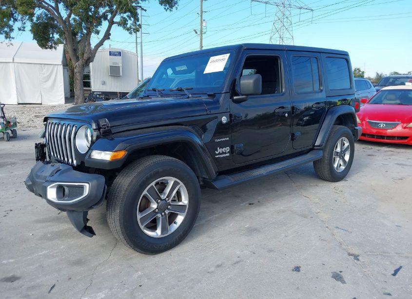 Photo 2 of 2020 Jeep Wrangler UNLIMITED SAHARA 4X4 (VIN 1C4HJXEN8LW199135)