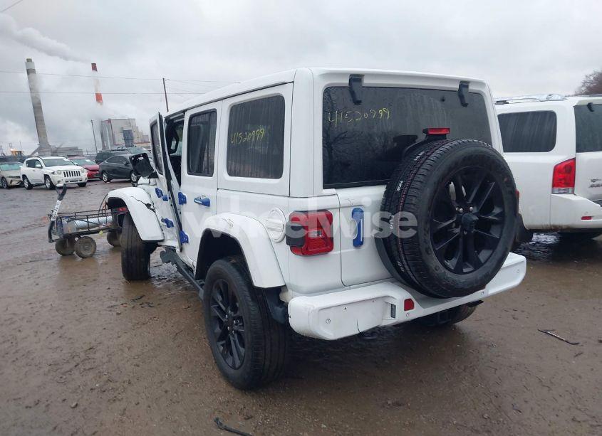 Photo 3 of 2021 Jeep Wrangler UNLIMITED HIGH ALTITUDE 4X4 (VIN 1C4HJXEN8MW534430)