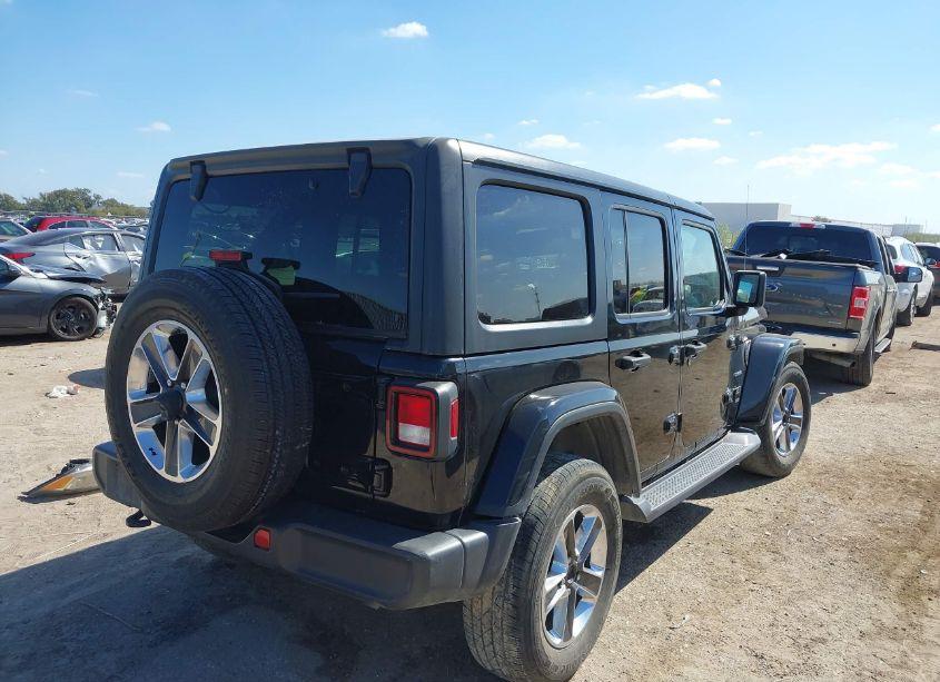 Photo 4 of 2021 Jeep Wrangler UNLIMITED SAHARA 4X4 (VIN 1C4HJXEN8MW544889)