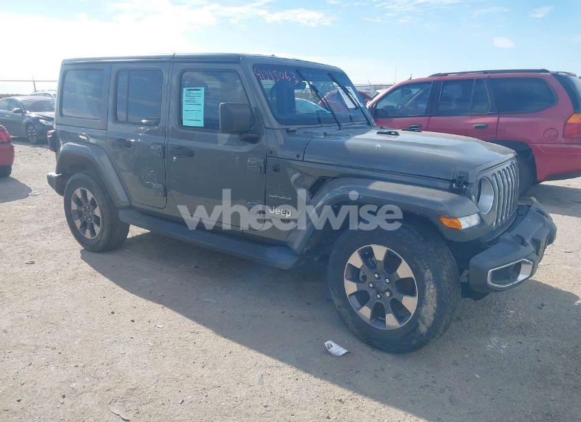 2018 Jeep Wrangler UNLIMITED SAHARA 4X4 (VIN 1C4HJXEN9JW215890) main photo