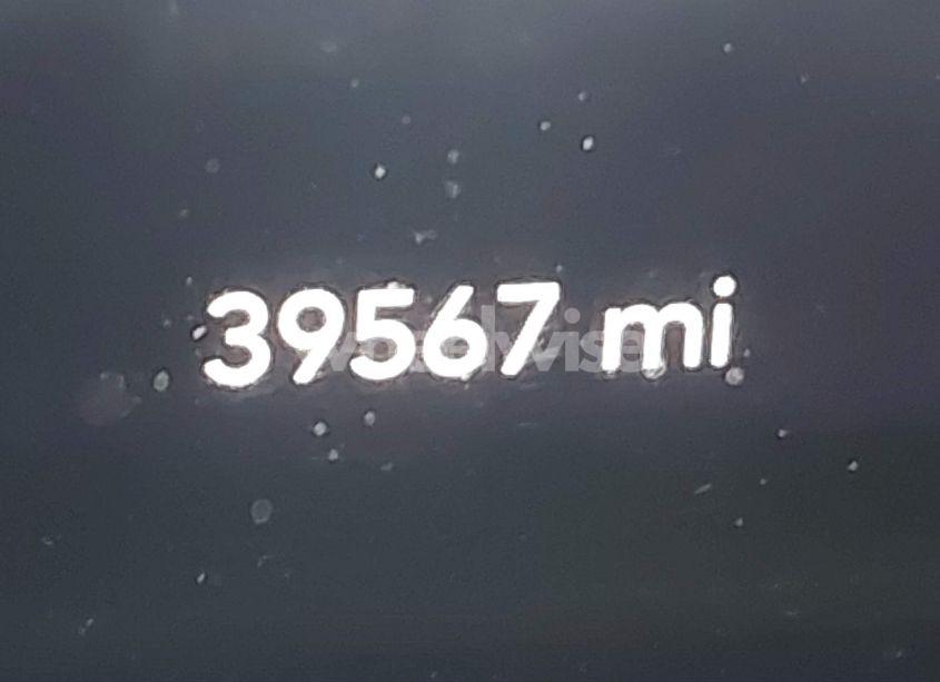 Photo 15 of 2018 Jeep Wrangler UNLIMITED SAHARA 4X4 (VIN 1C4HJXEN9JW215890)