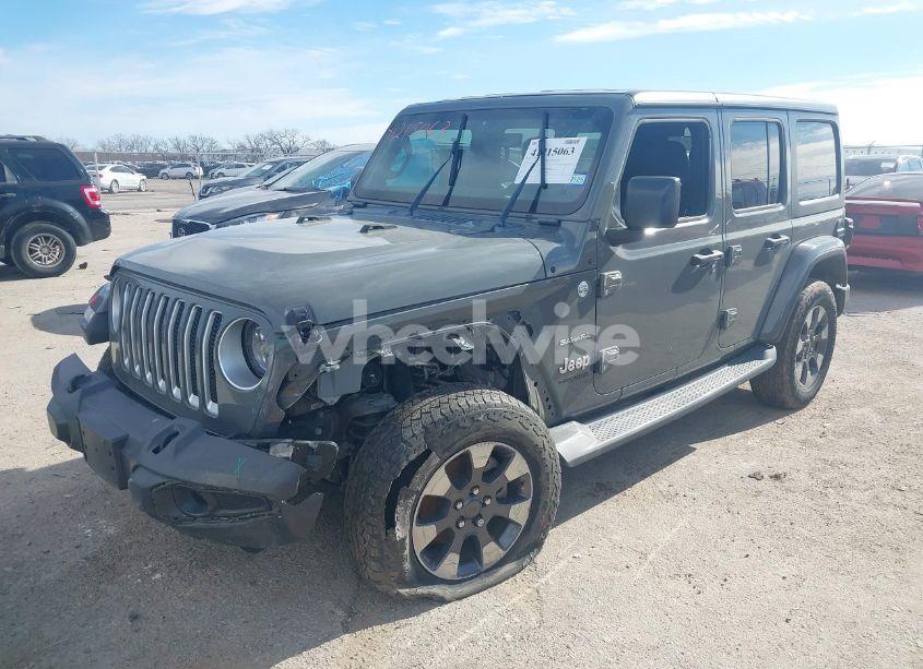Photo 2 of 2018 Jeep Wrangler UNLIMITED SAHARA 4X4 (VIN 1C4HJXEN9JW215890)