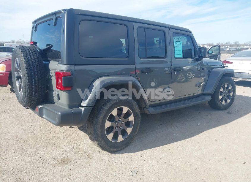 Photo 4 of 2018 Jeep Wrangler UNLIMITED SAHARA 4X4 (VIN 1C4HJXEN9JW215890)