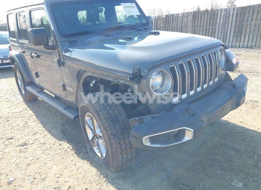 Photo 6 of 2018 Jeep Wrangler UNLIMITED SAHARA 4X4 (VIN 1C4HJXEN9JW303094)