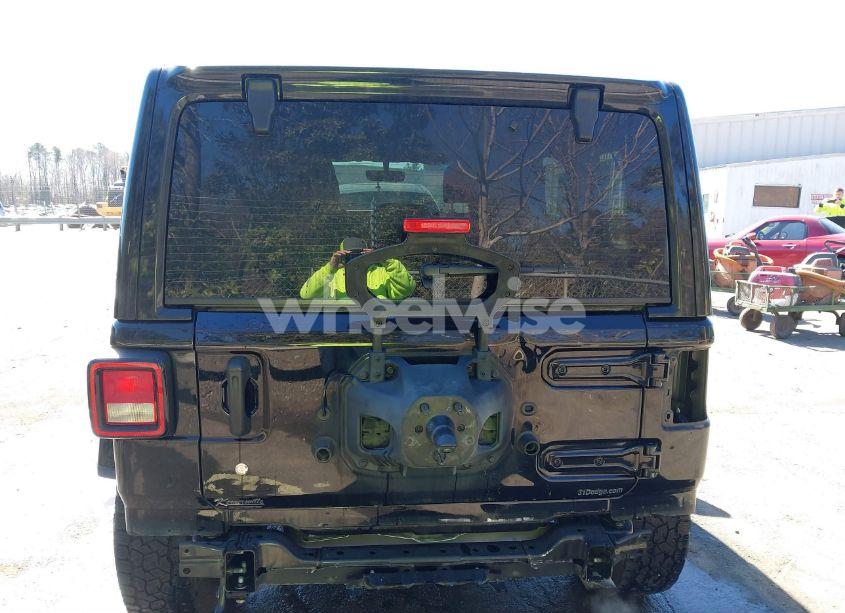Photo 16 of 2020 Jeep Wrangler UNLIMITED SAHARA ALTITUDE 4X4 (VIN 1C4HJXEN9LW145262)