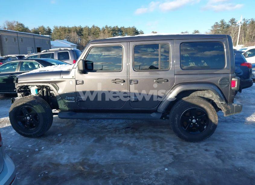 Photo 15 of 2020 Jeep Wrangler UNLIMITED SAHARA 4X4 (VIN 1C4HJXEN9LW157444)
