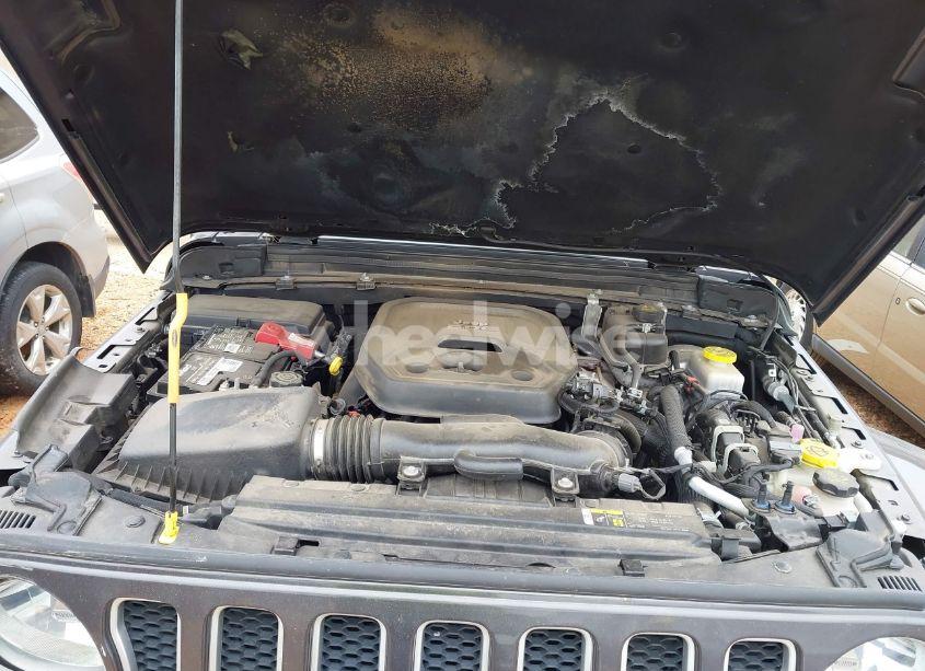 Photo 10 of 2020 Jeep Wrangler UNLIMITED SAHARA 4X4 (VIN 1C4HJXEN9LW269015)