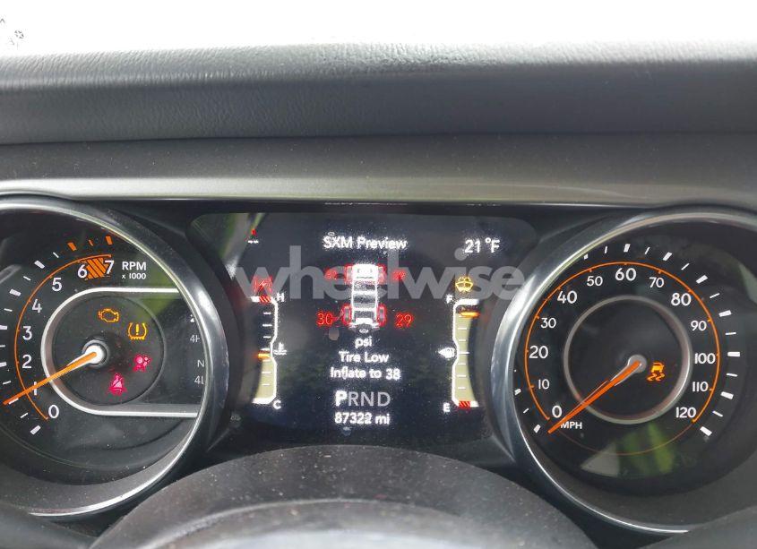 Photo 7 of 2020 Jeep Wrangler UNLIMITED SAHARA 4X4 (VIN 1C4HJXEN9LW269015)