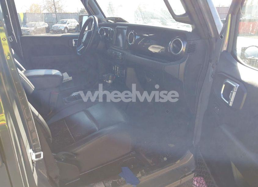 Photo 5 of 2021 Jeep Wrangler UNLIMITED SAHARA ALTITUDE 4X4 (VIN 1C4HJXEN9MW649635)