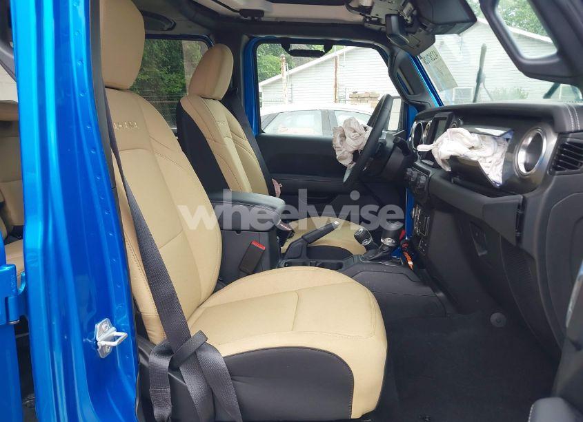 Photo 5 of 2023 Jeep Wrangler 4-DOOR SAHARA 4X4 (VIN 1C4HJXEN9PW508133)