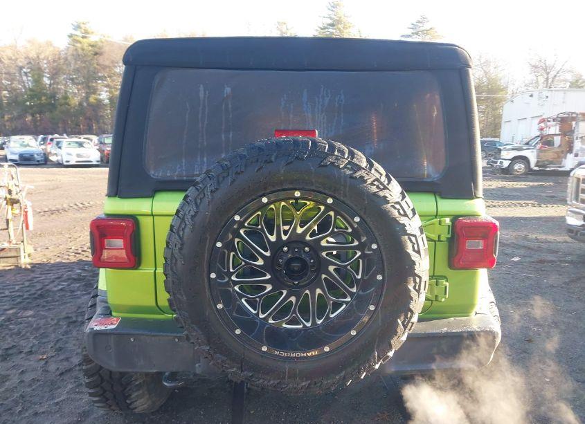 Photo 16 of 2018 Jeep Wrangler UNLIMITED SAHARA 4X4 (VIN 1C4HJXENXJW295474)