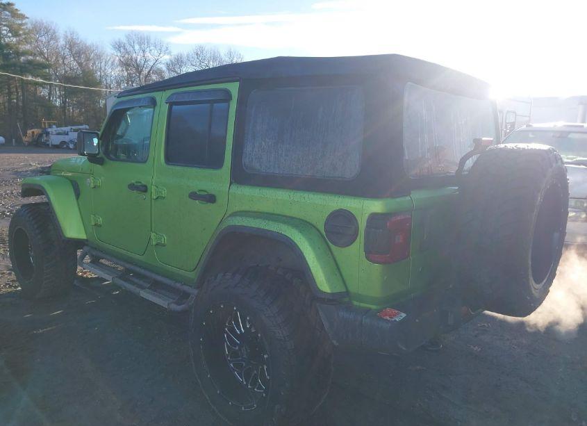 Photo 3 of 2018 Jeep Wrangler UNLIMITED SAHARA 4X4 (VIN 1C4HJXENXJW295474)