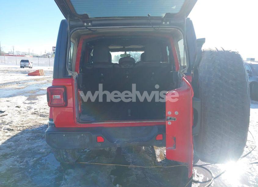 Photo 17 of 2019 Jeep Wrangler UNLIMITED SAHARA 4X4 (VIN 1C4HJXENXKW622151)