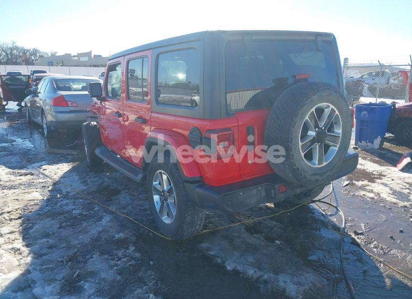 Photo 3 of 2019 Jeep Wrangler UNLIMITED SAHARA 4X4 (VIN 1C4HJXENXKW622151)