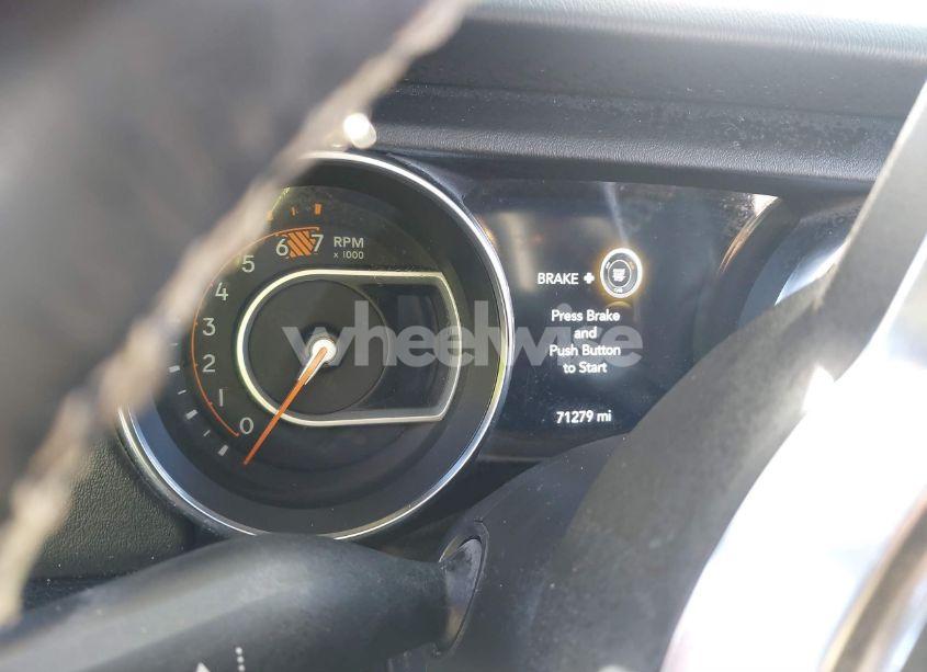 Photo 7 of 2019 Jeep Wrangler UNLIMITED SAHARA 4X4 (VIN 1C4HJXENXKW622151)