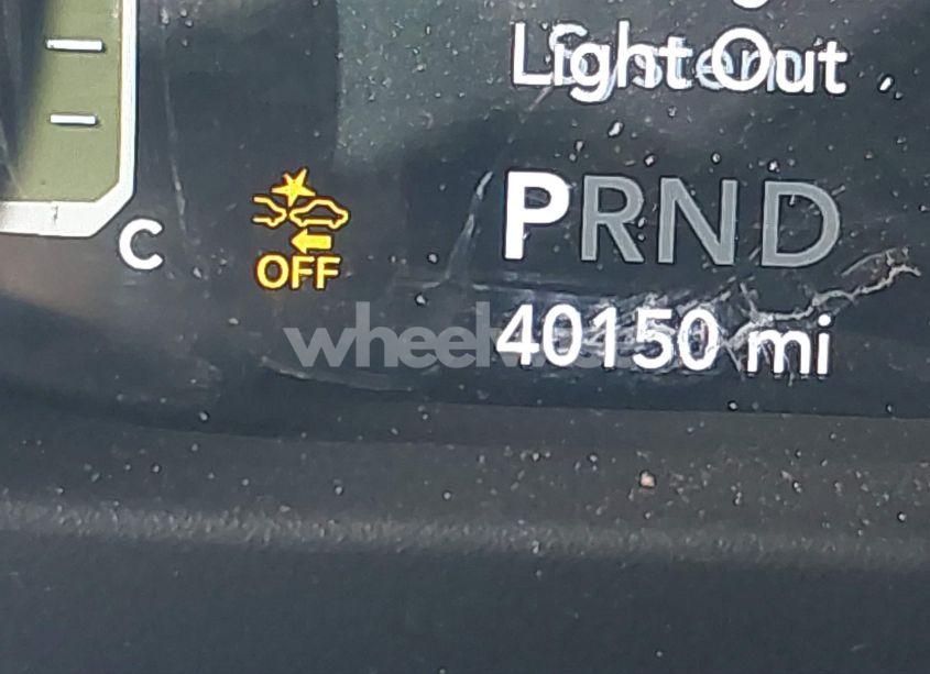 Photo 15 of 2020 Jeep Wrangler UNLIMITED SAHARA 4X4 (VIN 1C4HJXENXLW167223)