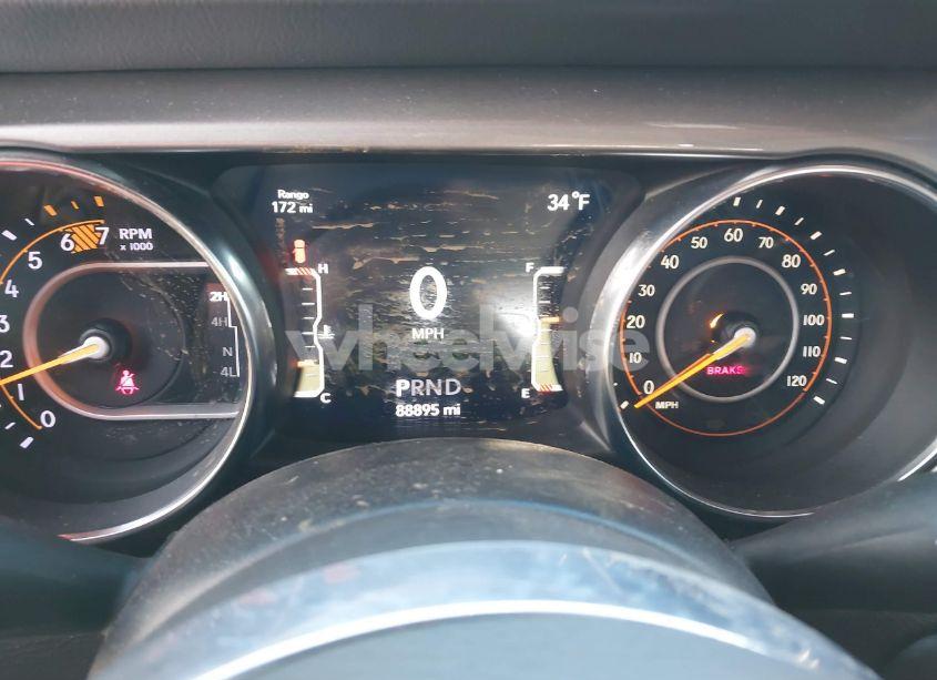 Photo 7 of 2020 Jeep Wrangler UNLIMITED SAHARA (VIN 1C4HJXENXLW220910)