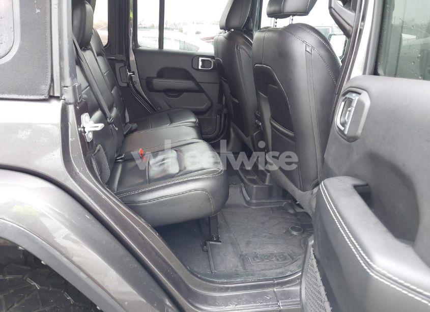 Photo 8 of 2021 Jeep Wrangler UNLIMITED SAHARA 4X4 (VIN 1C4HJXENXMW503535)