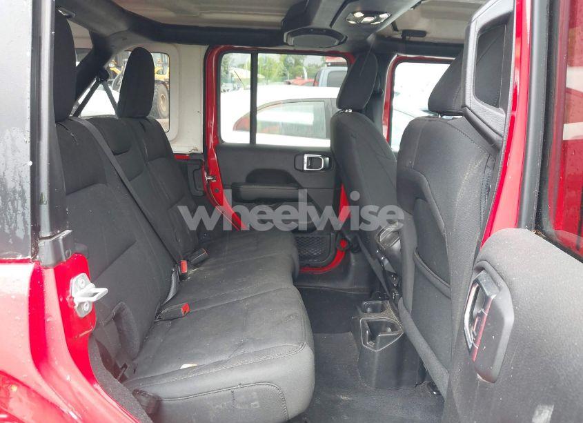 Photo 8 of 2021 Jeep Wrangler UNLIMITED SAHARA 4X4 (VIN 1C4HJXENXMW592247)