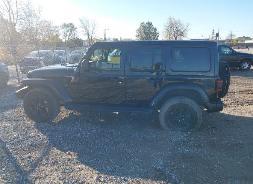 Photo 14 of 2021 Jeep Wrangler UNLIMITED SAHARA ALTITUDE 4X4 (VIN 1C4HJXENXMW593589)
