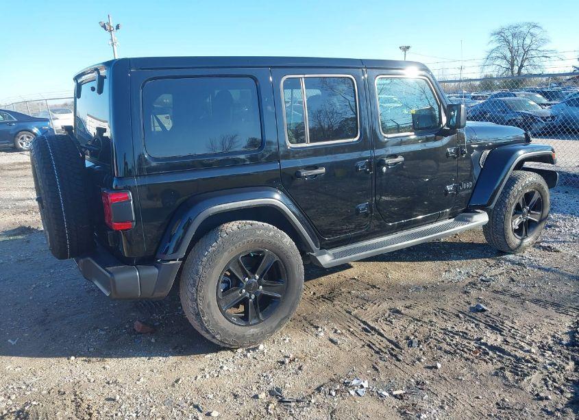 Photo 4 of 2021 Jeep Wrangler UNLIMITED SAHARA ALTITUDE 4X4 (VIN 1C4HJXENXMW593589)