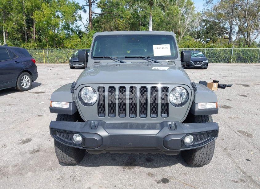 Photo 13 of 2021 Jeep Wrangler UNLIMITED SAHARA ALTITUDE 4X4 (VIN 1C4HJXENXMW610004)