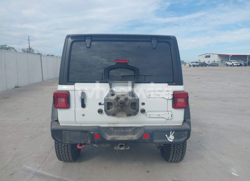 Photo 16 of 2018 Jeep Wrangler UNLIMITED RUBICON 4X4 (VIN 1C4HJXFG1JW208139)