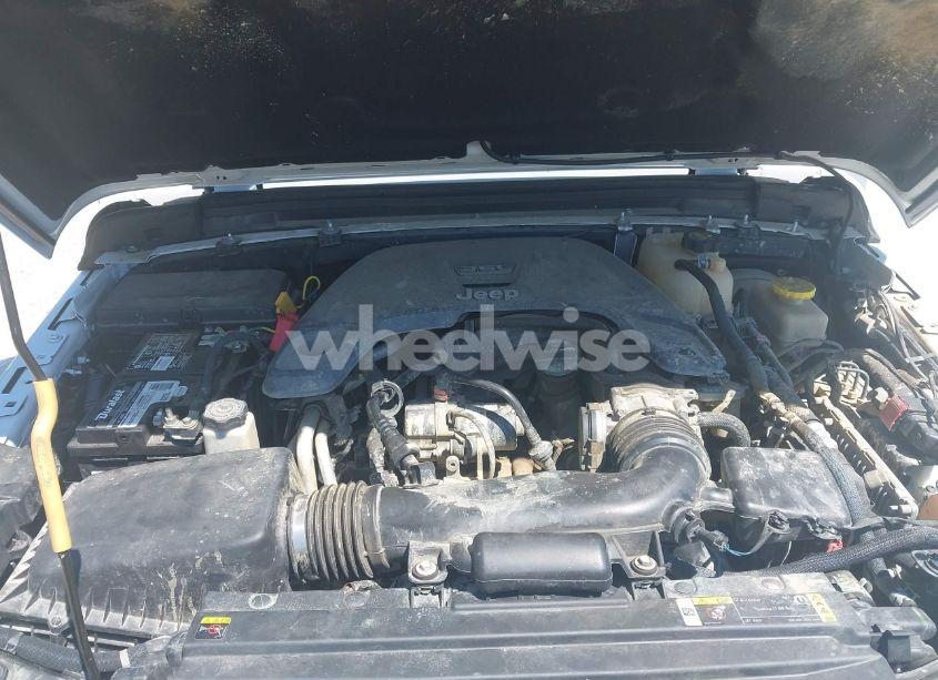 Photo 10 of 2021 Jeep Wrangler UNLIMITED RUBICON 4X4 (VIN 1C4HJXFG5MW586842)