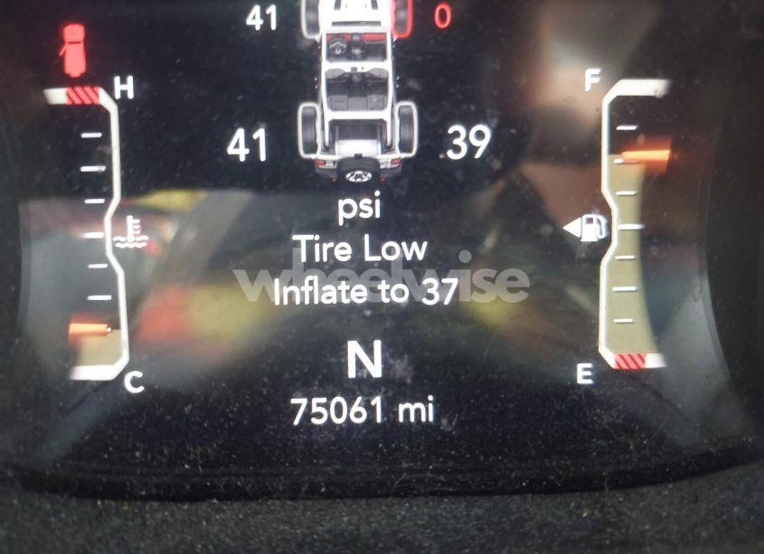 Photo 15 of 2018 Jeep Wrangler UNLIMITED RUBICON 4X4 (VIN 1C4HJXFG7JW226371)