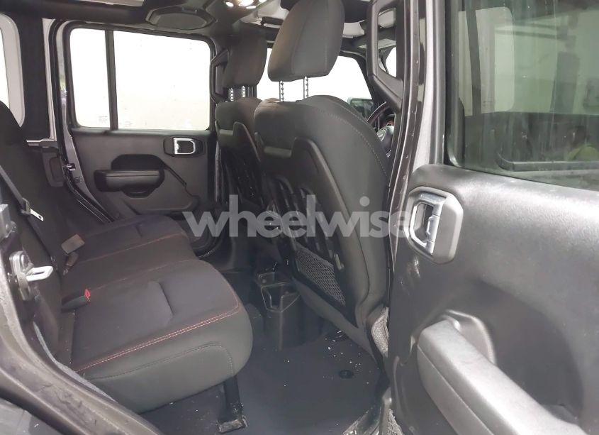 Photo 8 of 2022 Jeep Wrangler UNLIMITED RUBICON 4X4 (VIN 1C4HJXFG7NW188615)