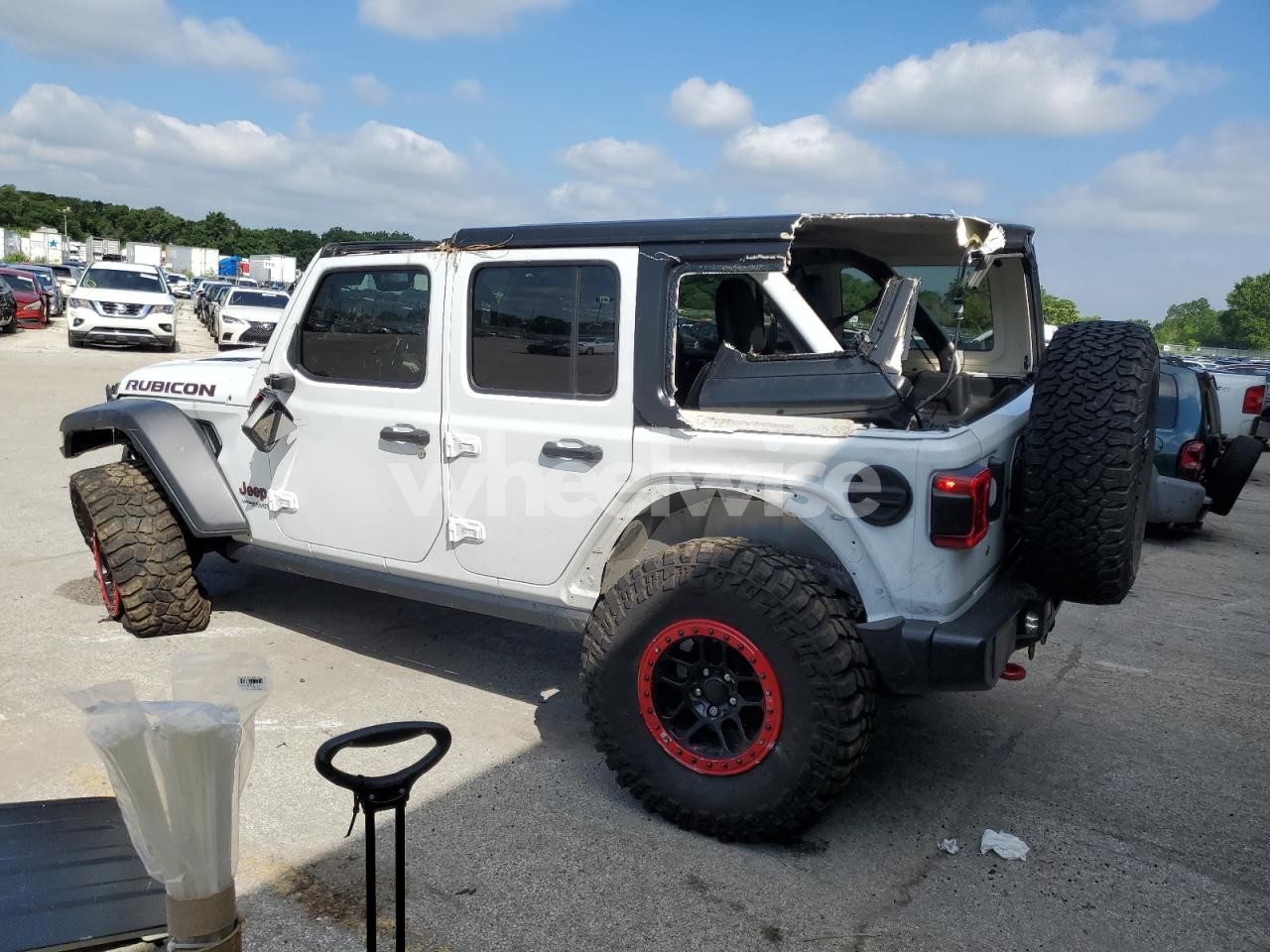 Photo 2 of 2018 JEEP WRANGLER UNLIMITED RUBICON (VIN 1C4HJXFG9JW257282)