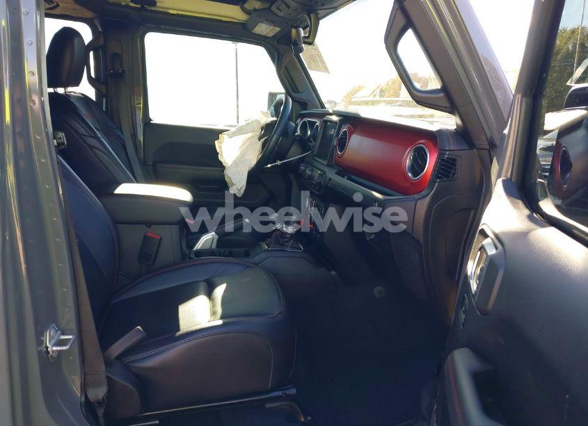 Photo 5 of 2019 Jeep Wrangler UNLIMITED RUBICON 4X4 (VIN 1C4HJXFN0KW534207)