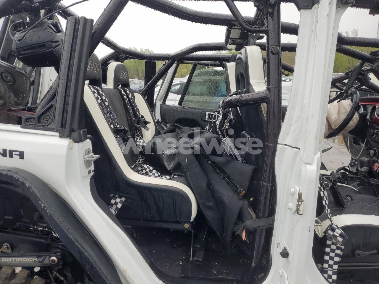 Photo 11 of 2020 JEEP WRANGLER UNLIMITED RUBICON (VIN 1C4HJXFN1LW190453)