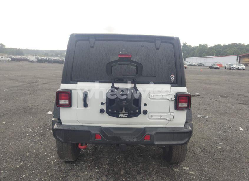 Photo 16 of 2021 Jeep Wrangler UNLIMITED RUBICON 4X4 (VIN 1C4HJXFN1MW796739)