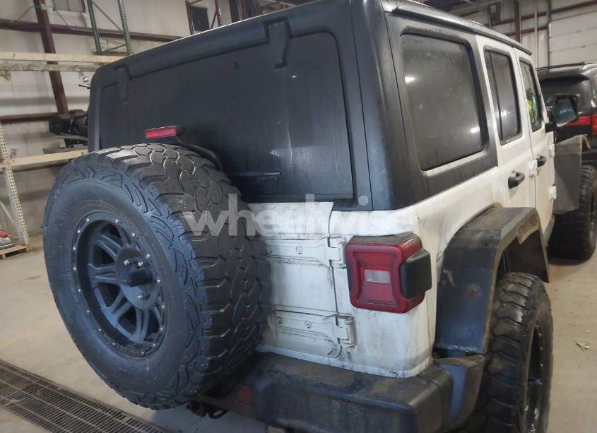 Photo 16 of 2018 Jeep Wrangler UNLIMITED RUBICON 4X4 (VIN 1C4HJXFN7JW189336)