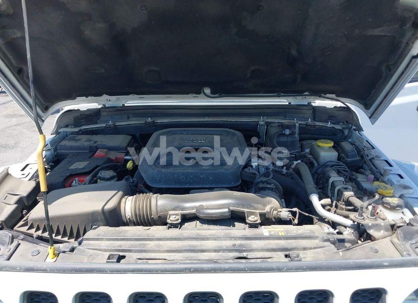 Photo 10 of 2018 Jeep Wrangler UNLIMITED RUBICON 4X4 (VIN 1C4HJXFN8JW215023)