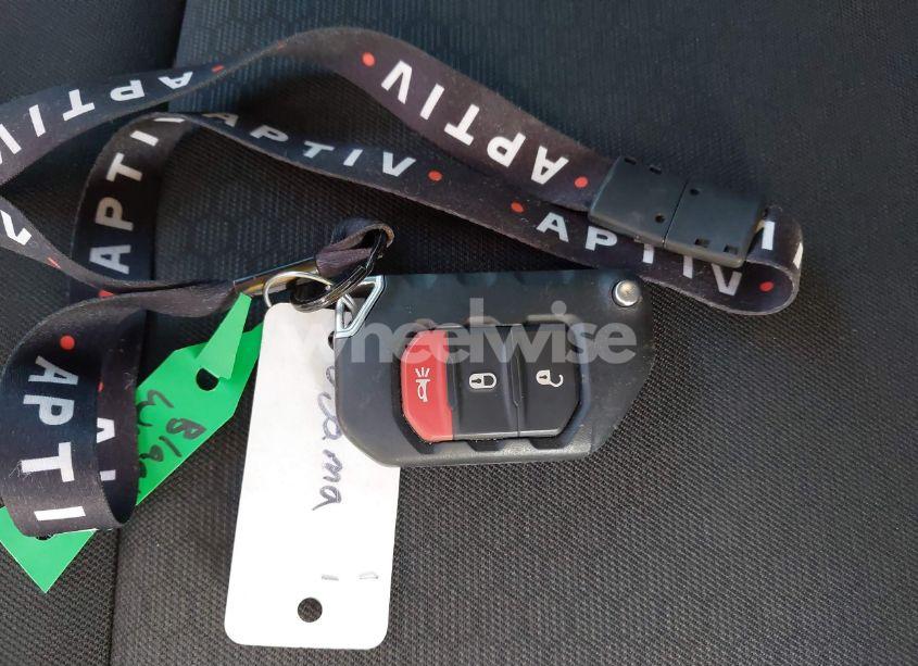 Photo 11 of 2021 Jeep Wrangler UNLIMITED RUBICON 4X4 (VIN 1C4HJXFN8MW696010)