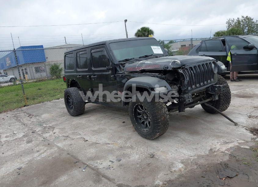 2019 Jeep Wrangler UNLIMITED RUBICON 4X4 (VIN 1C4HJXFNXKW545294) main photo