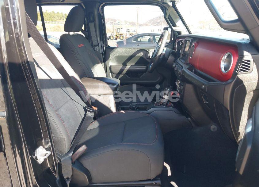 Photo 5 of 2019 Jeep Wrangler UNLIMITED RUBICON 4X4 (VIN 1C4HJXFNXKW679609)