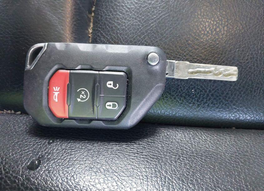 Photo 11 of 2022 Jeep Wrangler UNLIMITED RUBICON 4X4 (VIN 1C4JJXFG4NW211043)