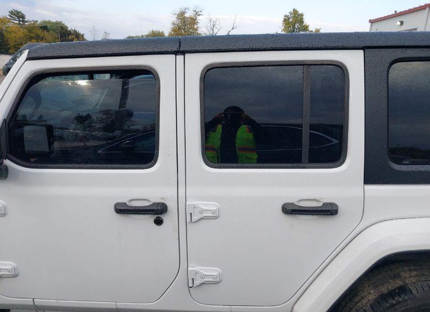Photo 14 of 2022 Jeep Wrangler 4XE UNLIMITED SAHARA (VIN 1C4JJXP60NW138307)